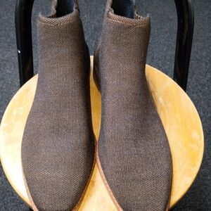 Rothy's Women's Brown Knit Chelsea Boots - Sleek Slip-On Style